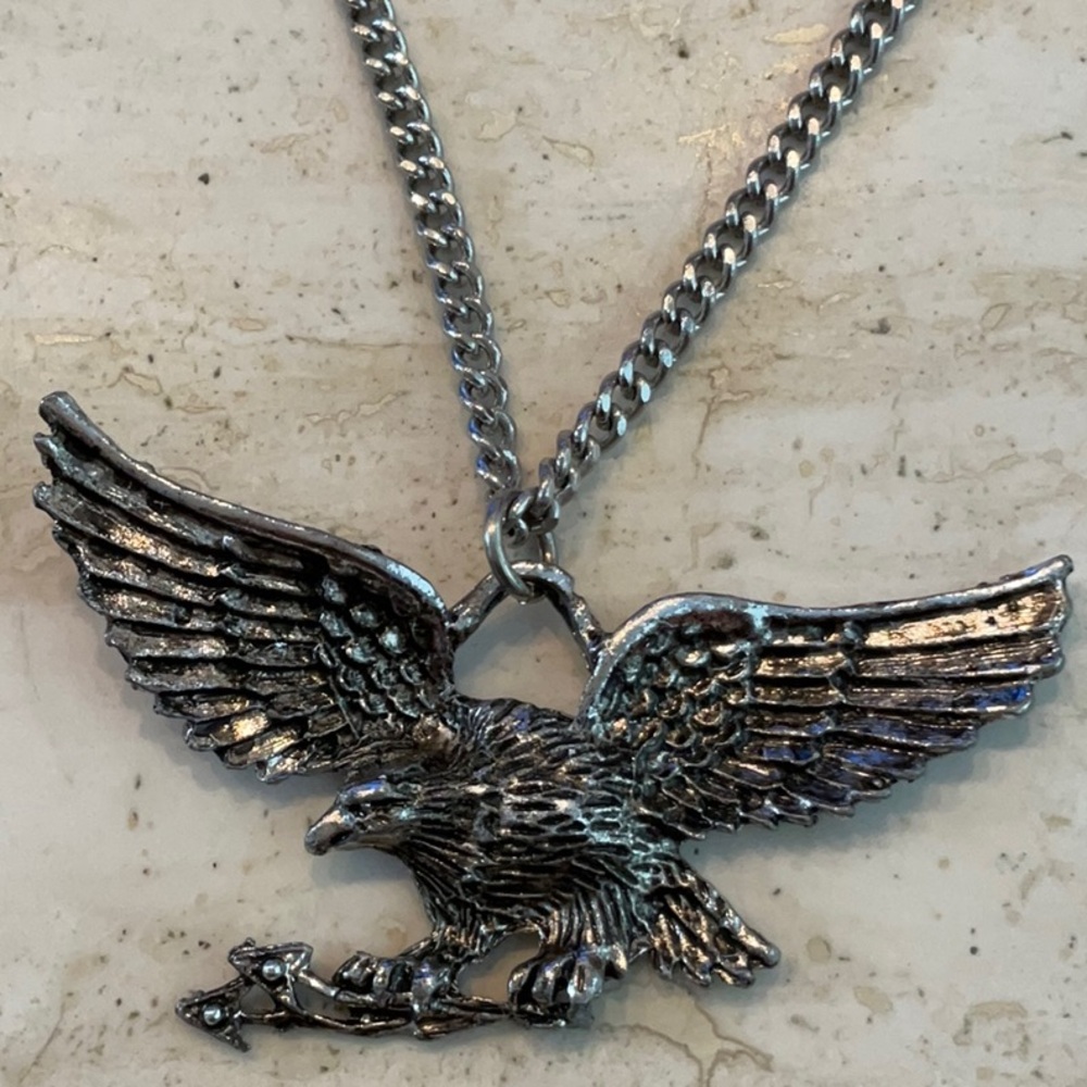 American Eagle Necklace Pendant & Chain Large Flying Silver Tone